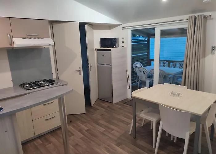 Mobil-Home 6 Personnes Avec Tv Et Clim N\' B025