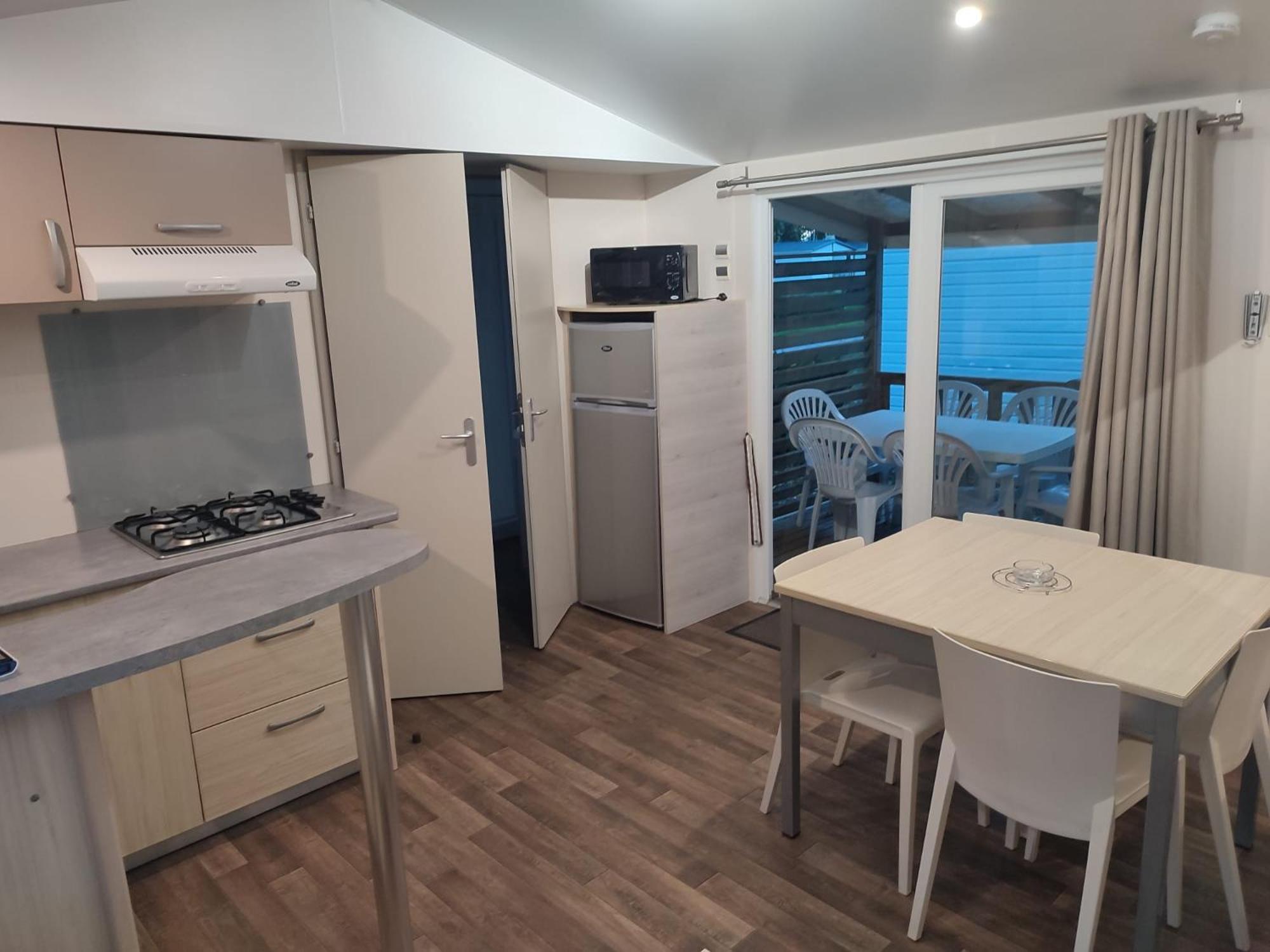 Mobil-home 6 Personnes Avec Tv Et Clim N' B025 Campsite Boofzheim